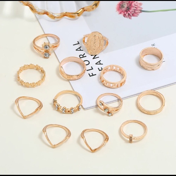 Gold Rings Set - Picture 2 of 3